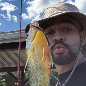 Meet your Posher, Luis